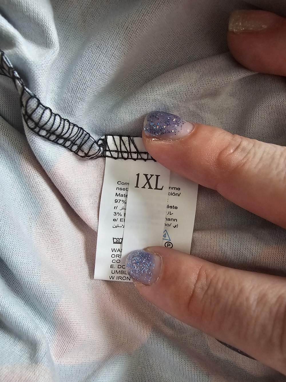 Floral Satin Pants - Picture 4 of 5